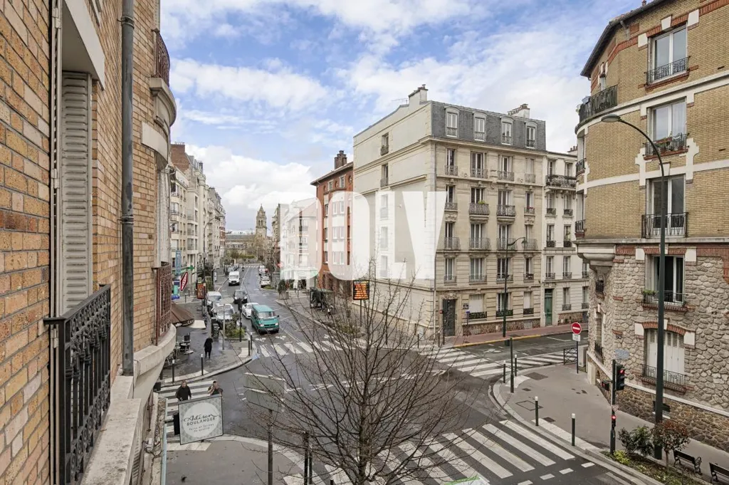 Extérieur - Appartement 5 Pièces avec Ascenseur à Saint-Mandé