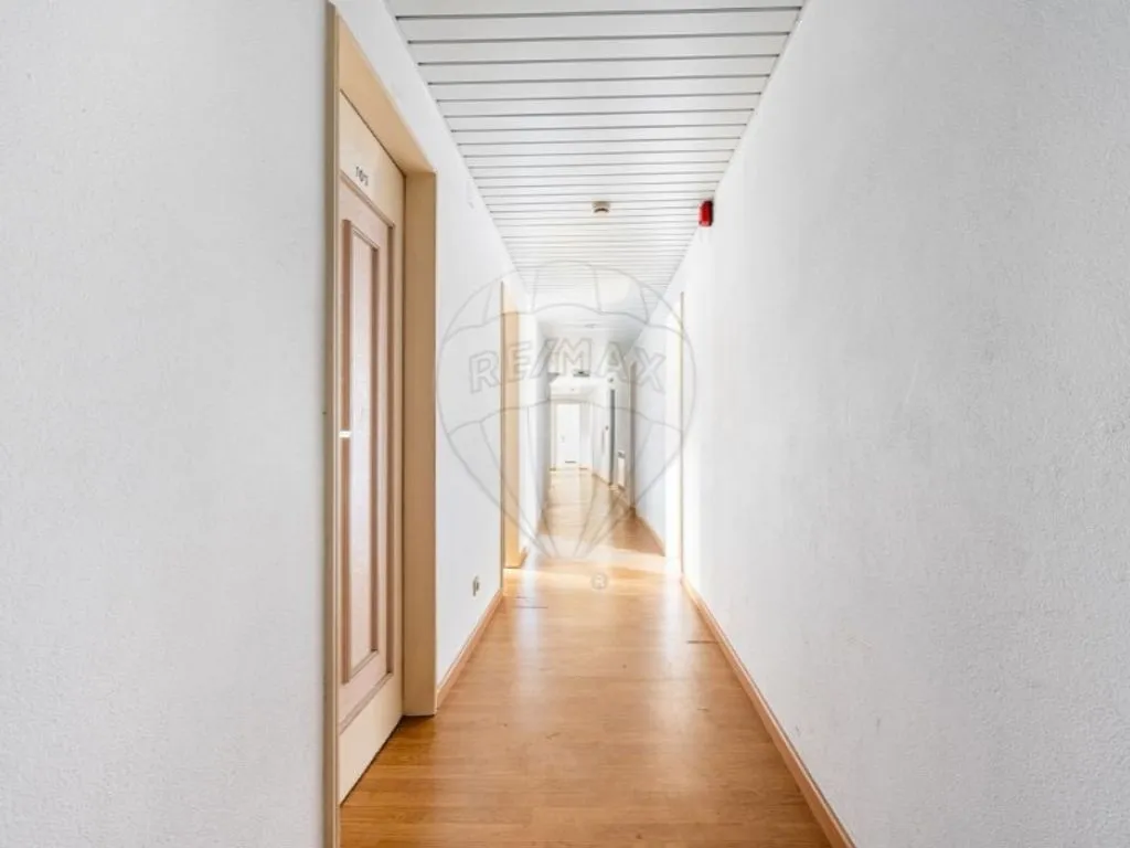 hallway_entrance