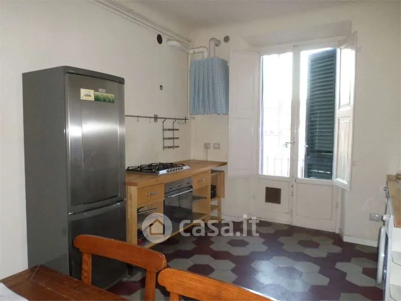 Cuisine - Elegant Apartment with Balcony in Lucca