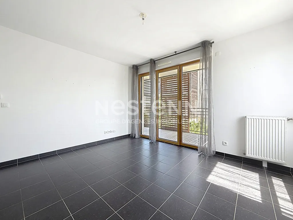 Stanze - 4-Piece Flat with Loggia in Villaroy, Guyancourt