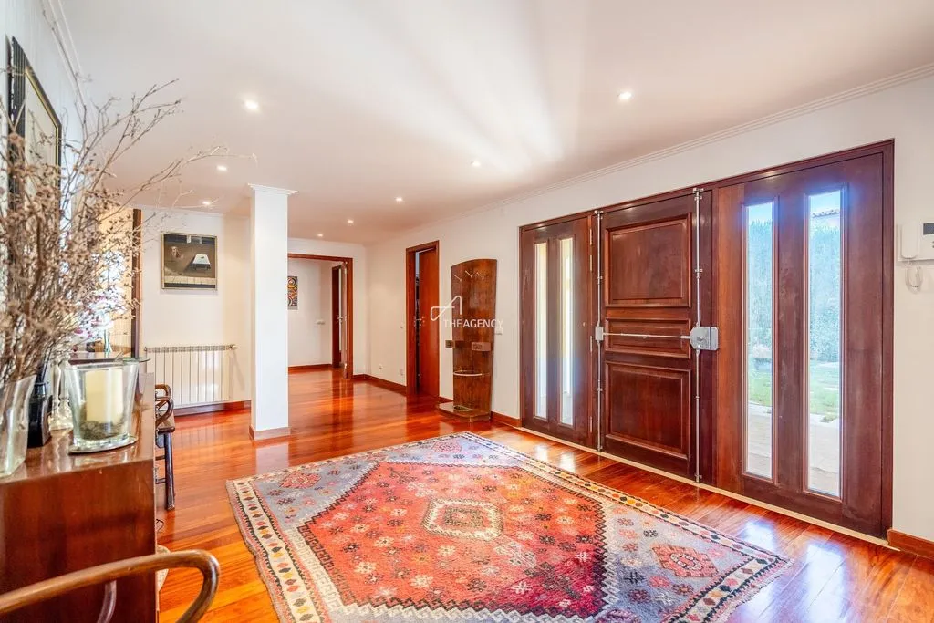 Entrée - Luxury Villa with Pool in Guia, Lisbon