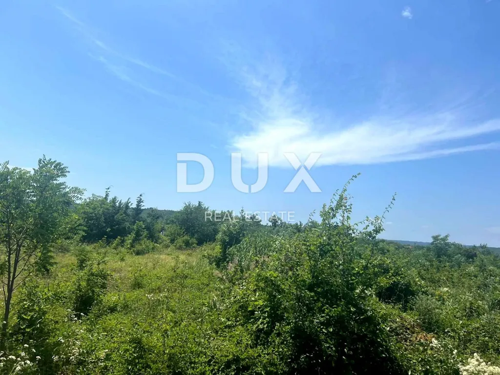Aed - Urbanised Plot with Panoramic View in Istra