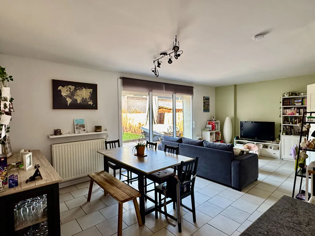 Salle à manger - Maison Réhabilitée avec Jardin à Mouvaux