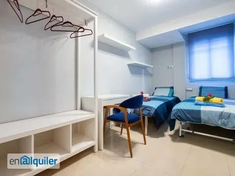 Chambres - Modern Flat with Parking in Cornellà Centre