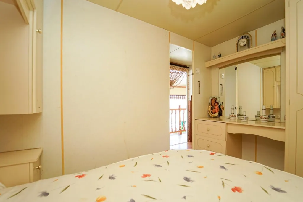 Magamistoad - Caravan House with Outdoor Kitchen in San Bartolomé