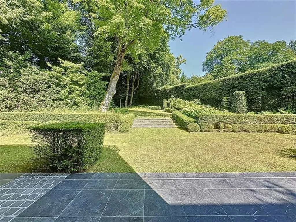 Aed - Triplex with Garden in Hougoumont