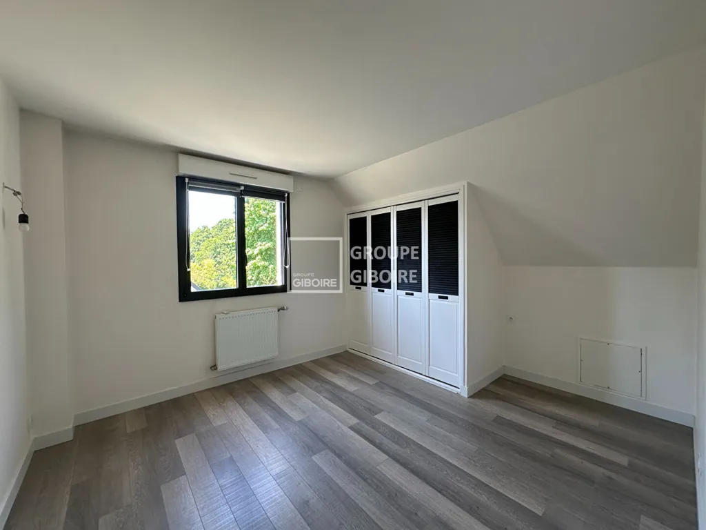 Magamistoad - Family House with Golf View in Bruz