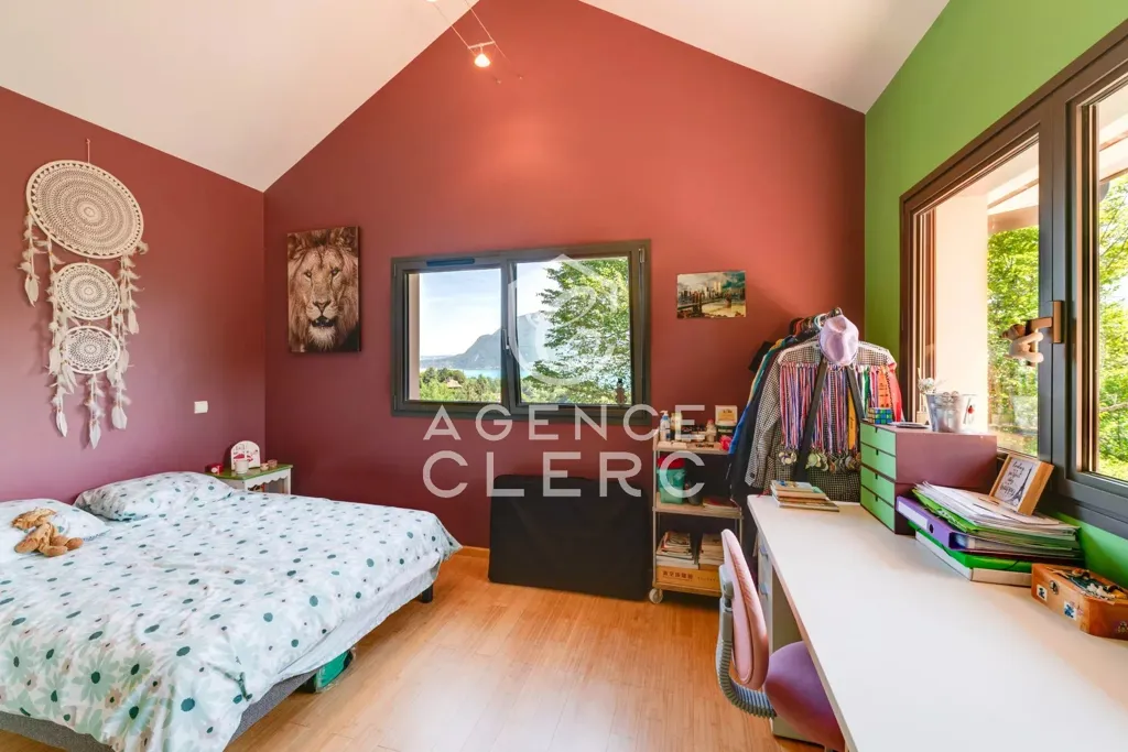 Chambres - Propriété Contemporaine avec Vue Lac à Sevrier