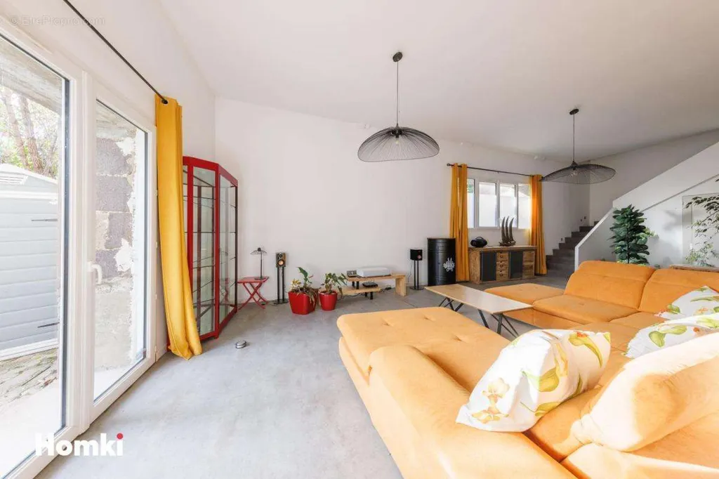 Séjour - Maison de Ville avec Jardin à Riom