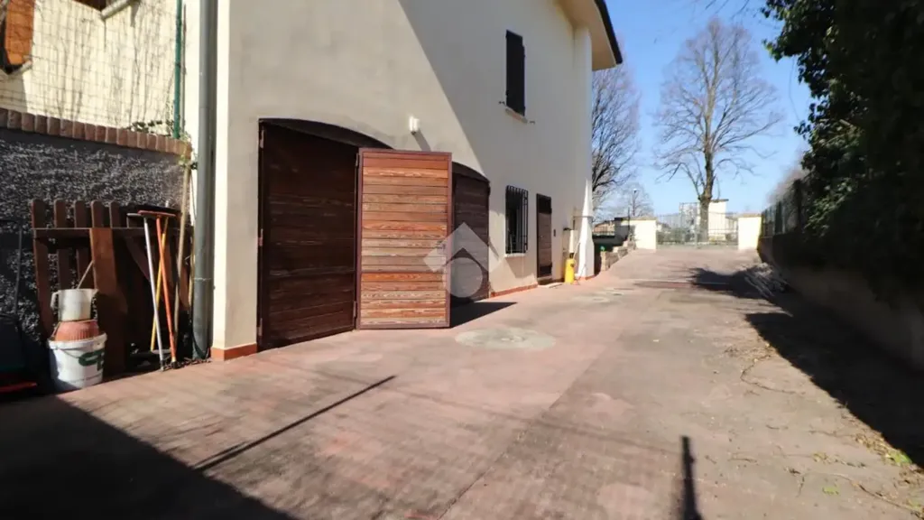 Extérieur - Villa with Pool in Porto Mantovano
