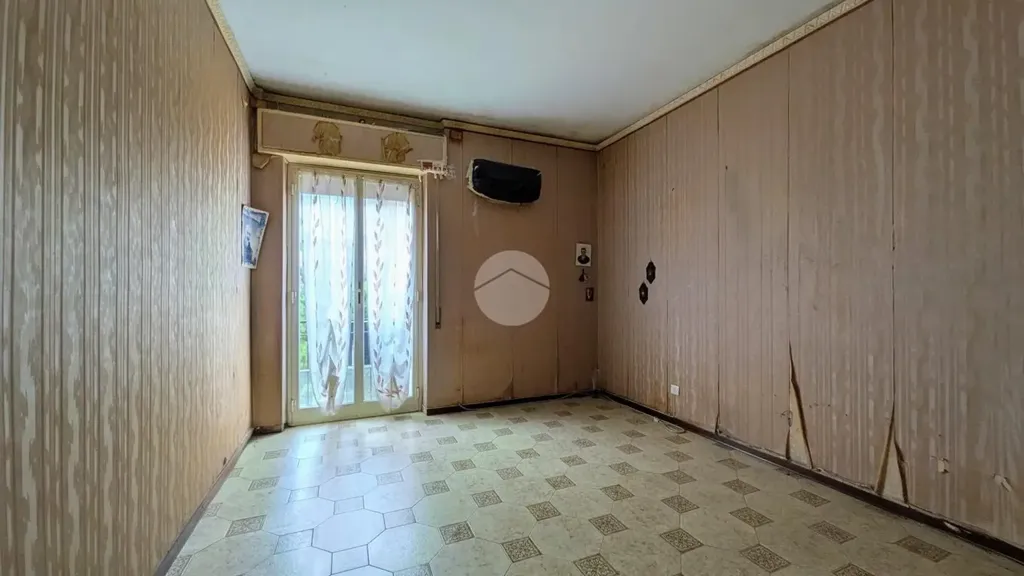 Pièces - 5-Room Apartment with Balcony in Palermo