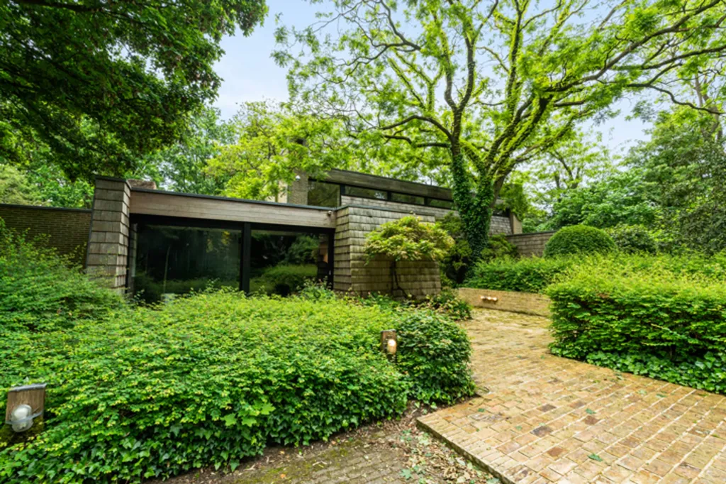 Jardin - Villa Architecturale avec Vue sur le Paysage à Meulebeke