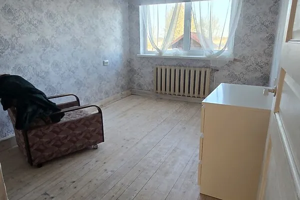 Magamistoad - 3-Bedroom Flat with Garden in Järva-Jaani