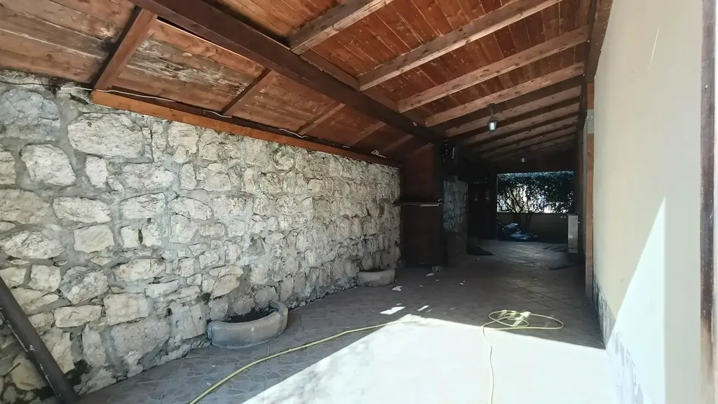 Terrass - Villa with Garden near Avellino