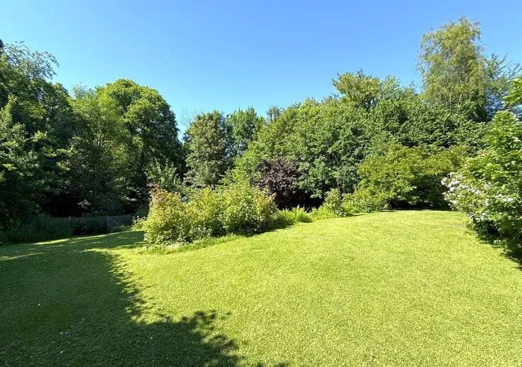 4-bedroom house in BE