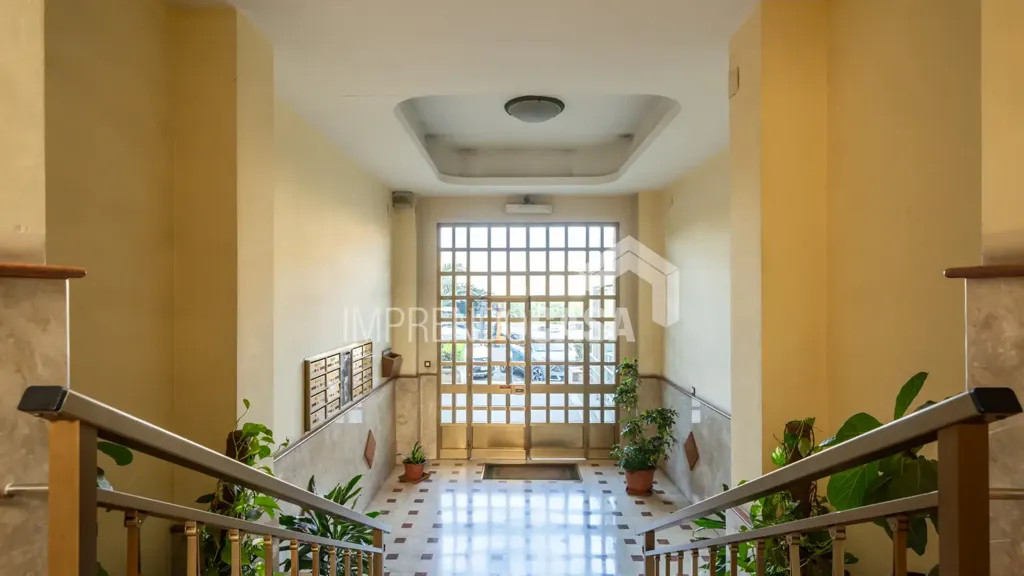 Entrée - Panoramic Apartment with Balcony in Palermo
