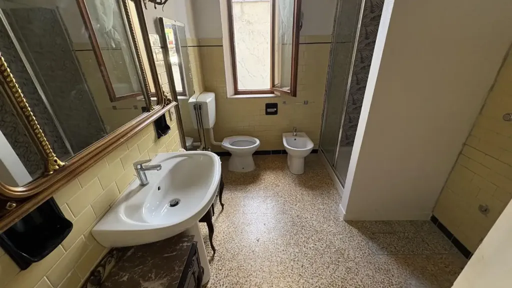 Salles de bain - Apartment with Terraces in Castelfiorentino