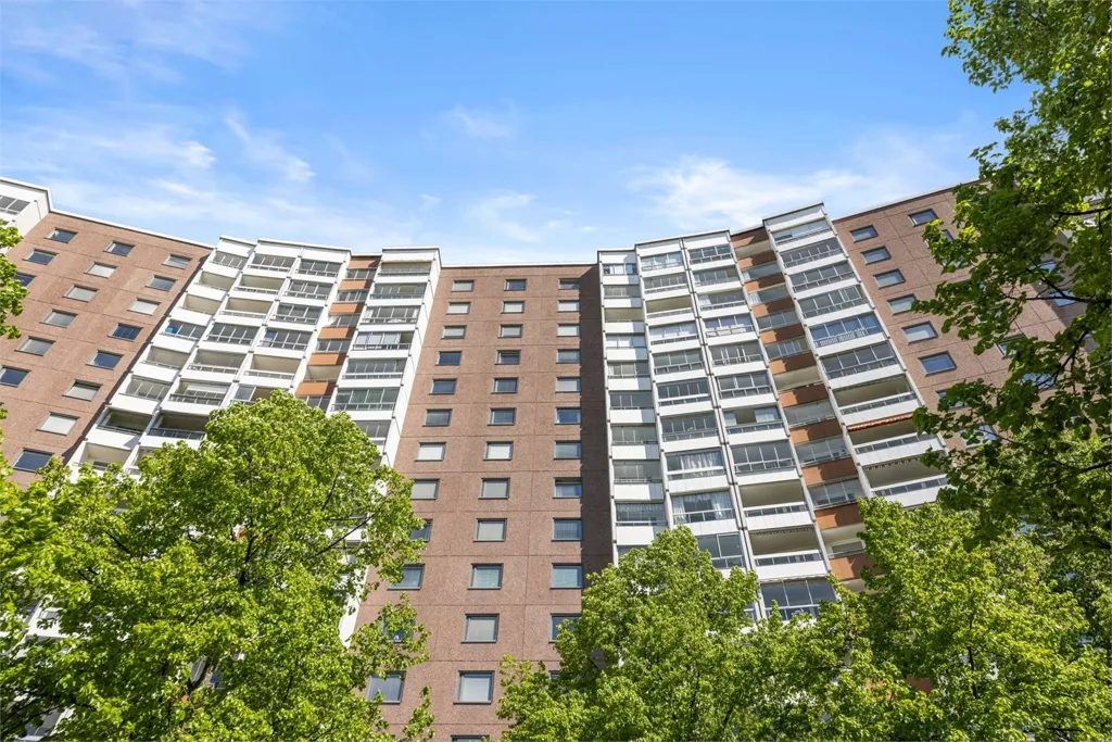 Exterior - Apartment with High Vantage in Täby