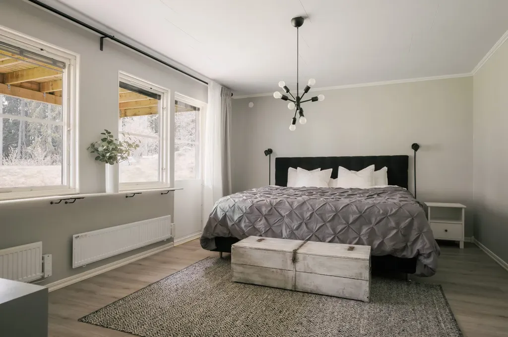 Chambres - Terraced House with Corner Plot in Forshaga