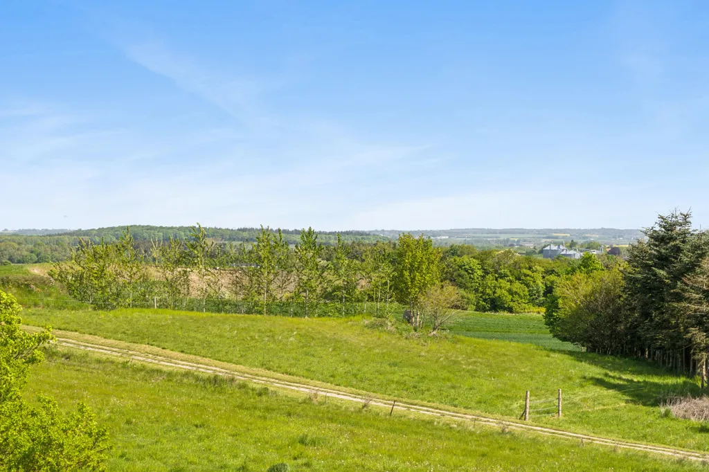 Aed - Distinctive House with Pool in Mellerup