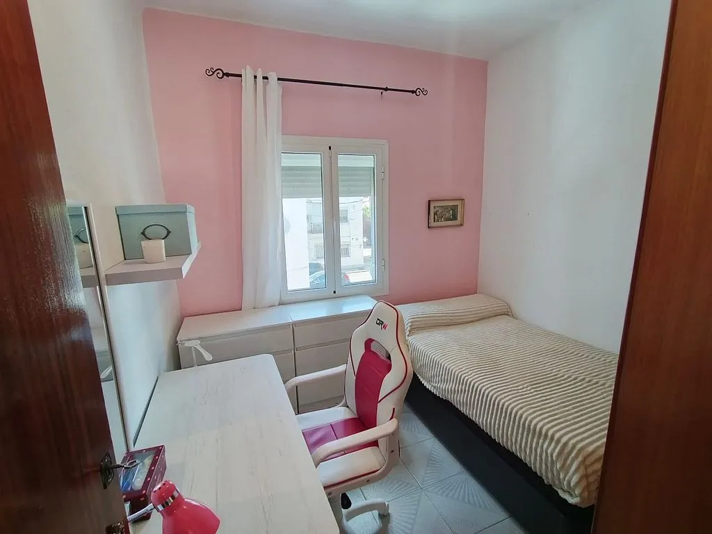 Magamistoad - Flats with Balcony in Este District