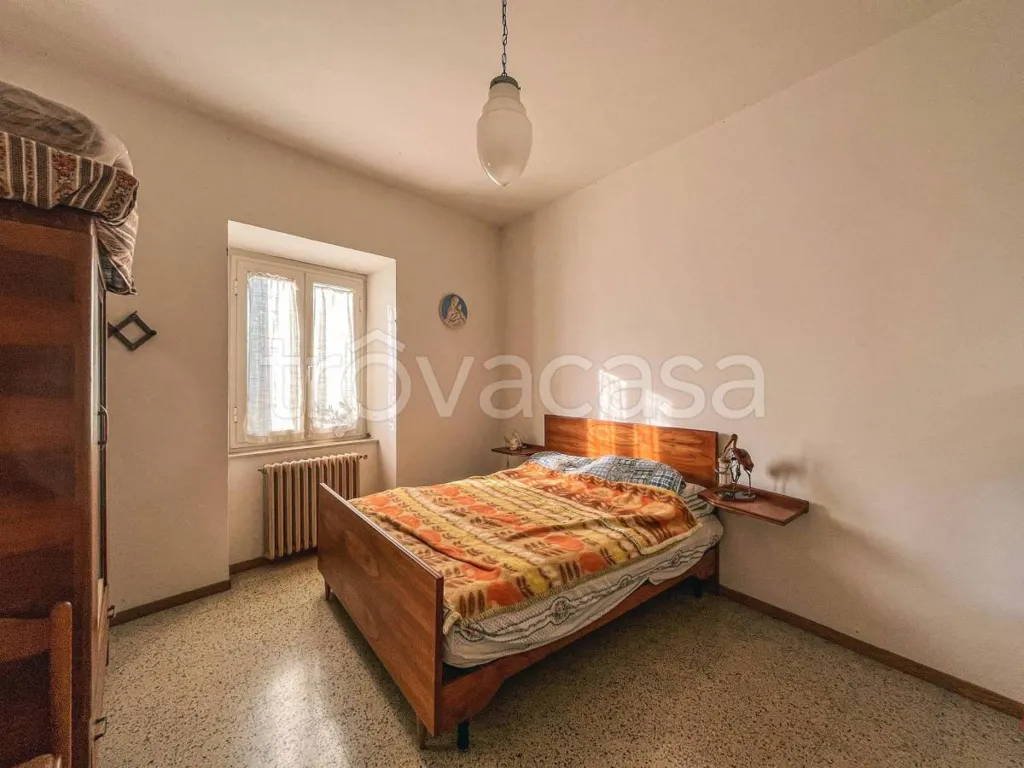 Chambres - Rustic Villa to Renovate with Panoramic Terrace in Configni