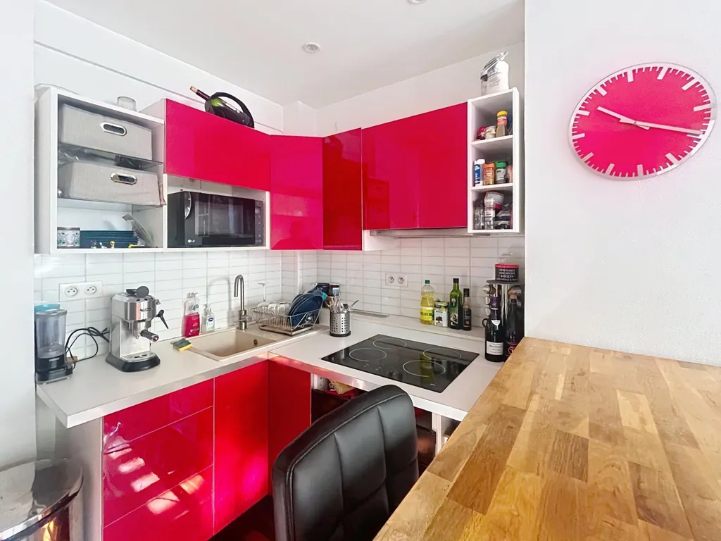 Cucina - Two-Bedroom Flat near Issy Centre