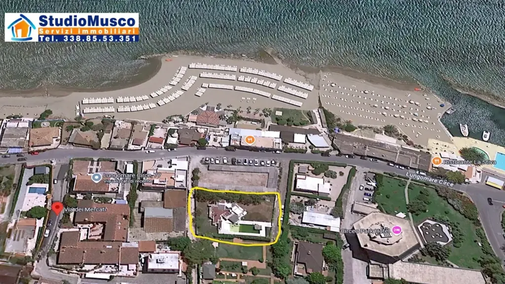 Rustic Villa with Sea View on Lungomare Circe