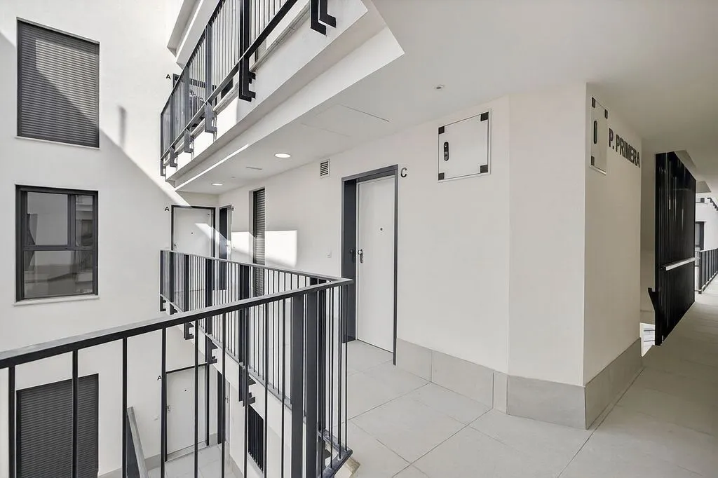 Entrée - New Flat with Pool in Triana, Sevilla