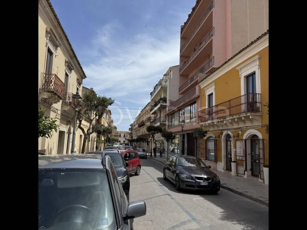 Extérieur - 8-Room Apartment with Balcony in Via Cancellieri
