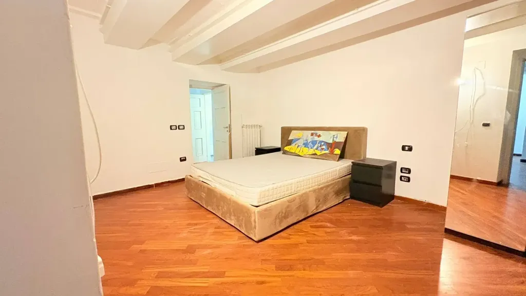 Magamistoad - Central 2-Bedroom Apartment in Naples
