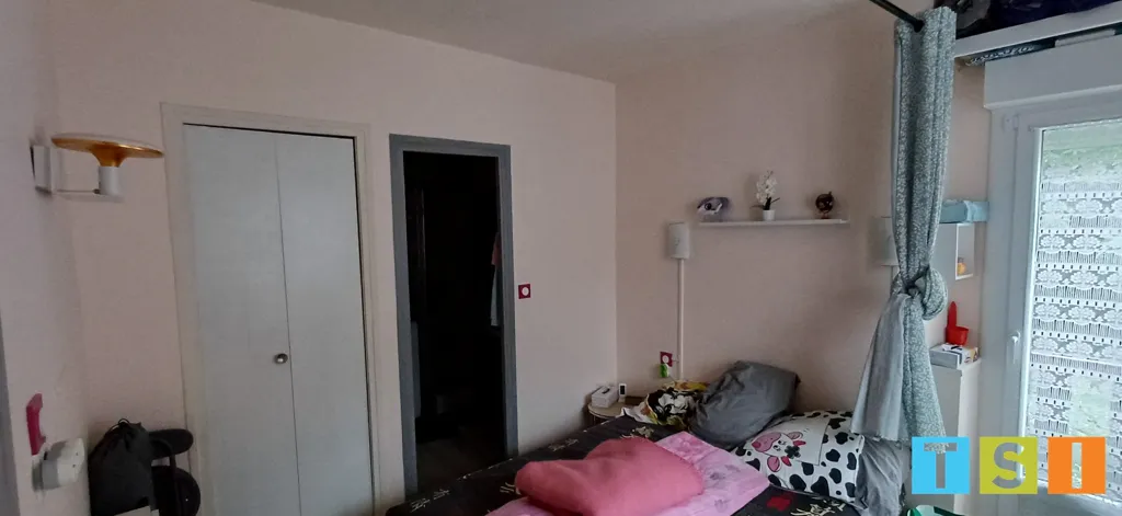 Chambres - Appartement Rénové avec Jardin d'Hiver à Luchon