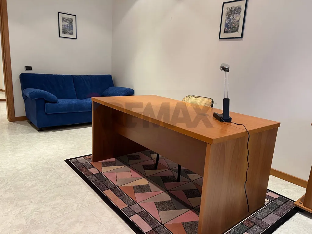Office - Apartment with Balcony in Chieti Centre