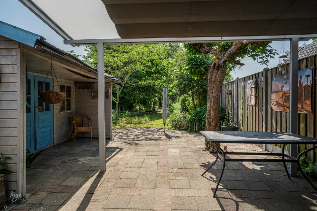 Terrace - Characterful Two-Storey House with Garden in Reuver