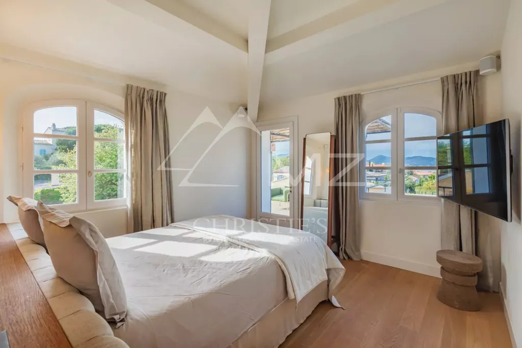 Chambres - Villa Rénovée avec Piscine au Centre de Saint-Tropez
