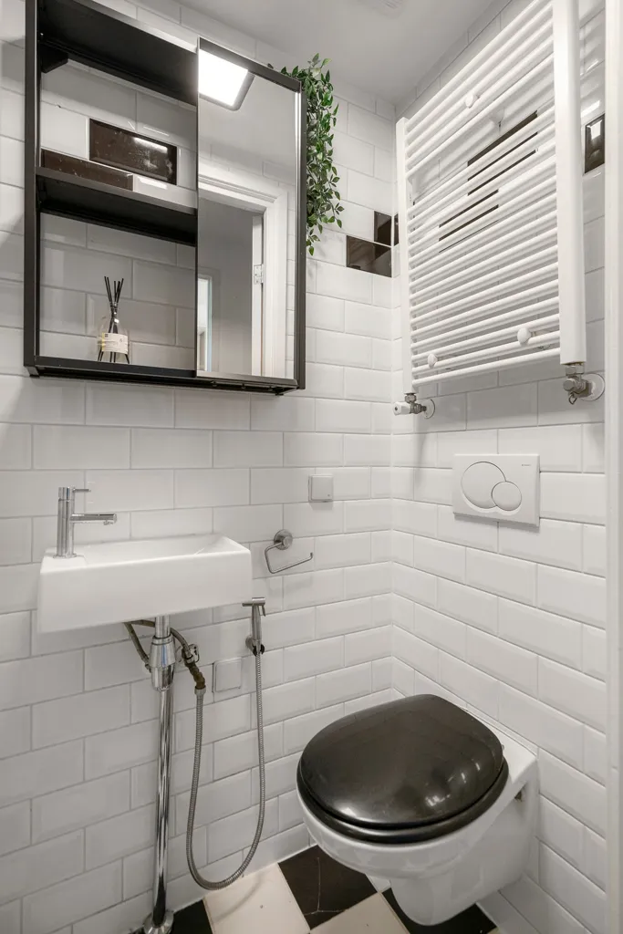 Vannitoad - 2-Bedroom Apartment with Balcony in Oud-West