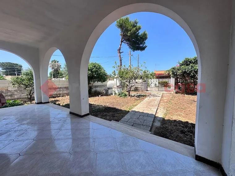 Terrasse - Villa with Garden near Pulsano