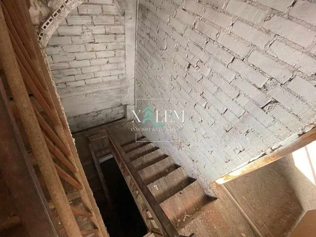 Toad - Significant House with Terrace in Vila-real