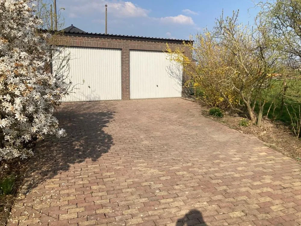 Välivaade - Detached House with Garden in Elst