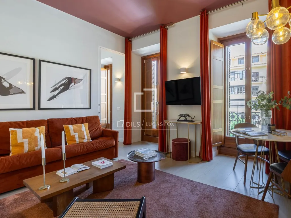 Soggiorno - Modern Flat with Two Suites in Malasaña