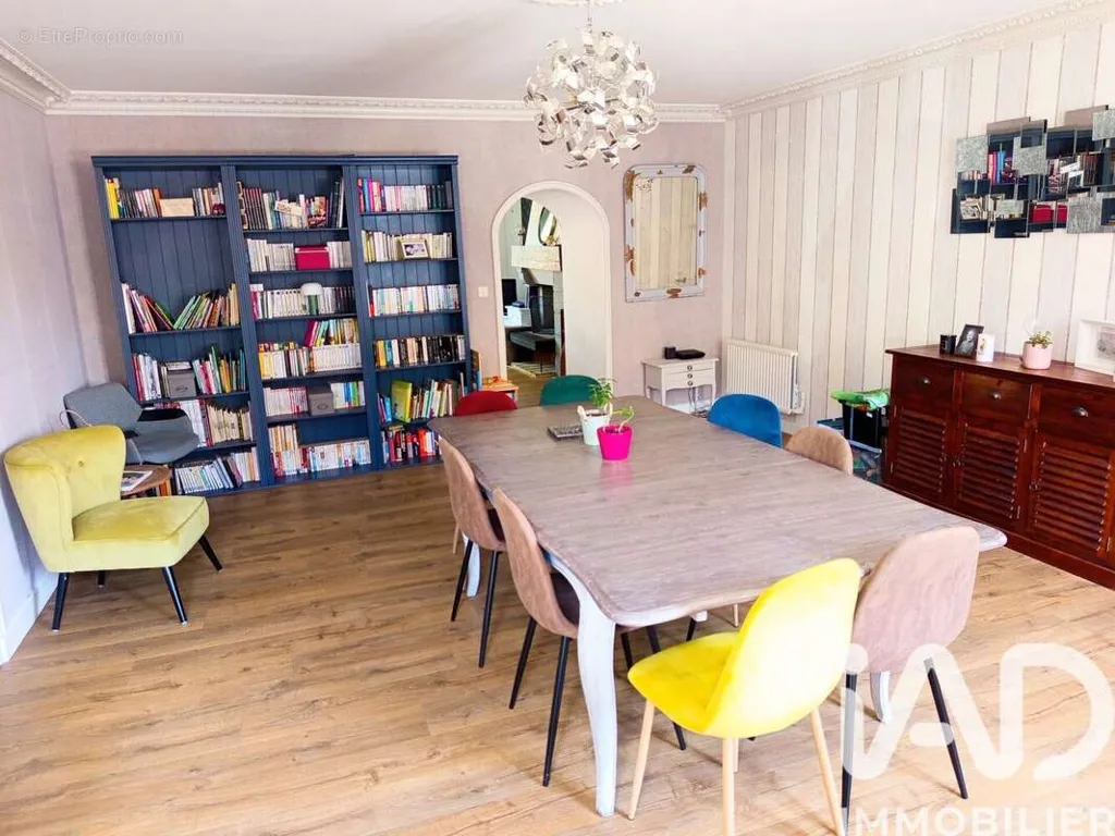 Maison 6 pièces à Hede