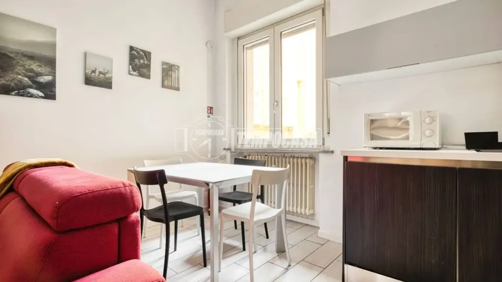 Salle à manger - Rusticated Flat with Canal View in Milan