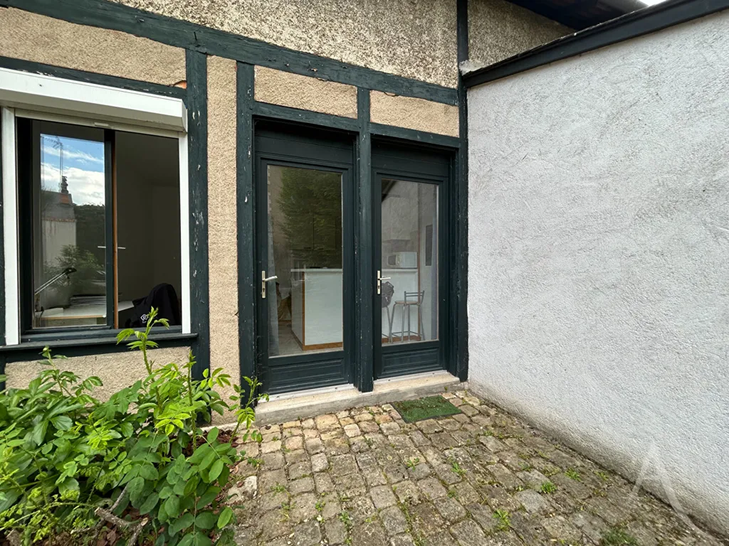 Aed - Studio with Balcony in Bourges Centre