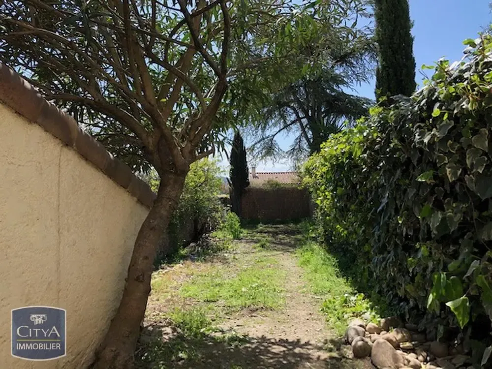 Jardin - Maison 3 Pièces avec Jardin à Lavalette