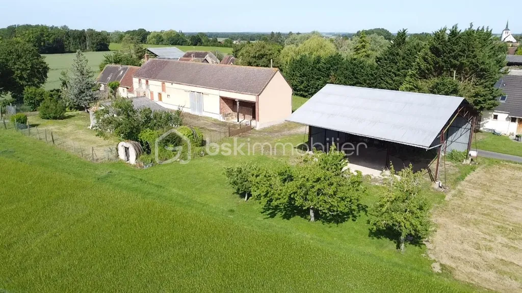Vista aerea - Longère with Hangar in Moulon