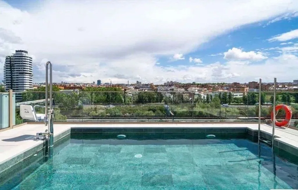 Piscine - Apartment with Pool and Terrace in Madrid Rio