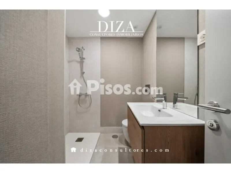 Vannitoad - Contemporary Flat with Pool in Evaristo San Miguel