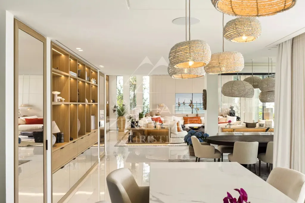 Salle à manger - Villa de luxe avec vue mer à Cannes