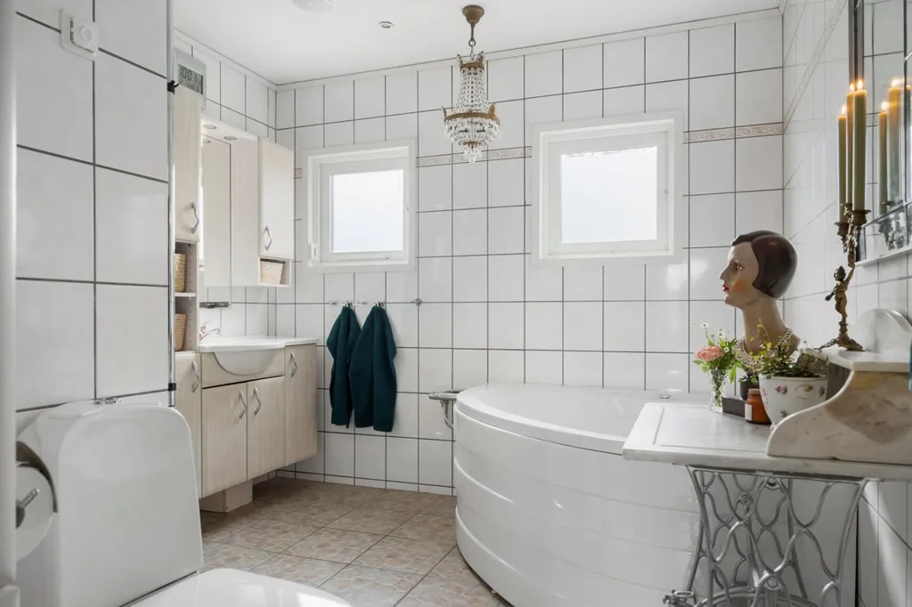 Salles de bain - 1-Storey Villa with Pool in Family-Friendly Area