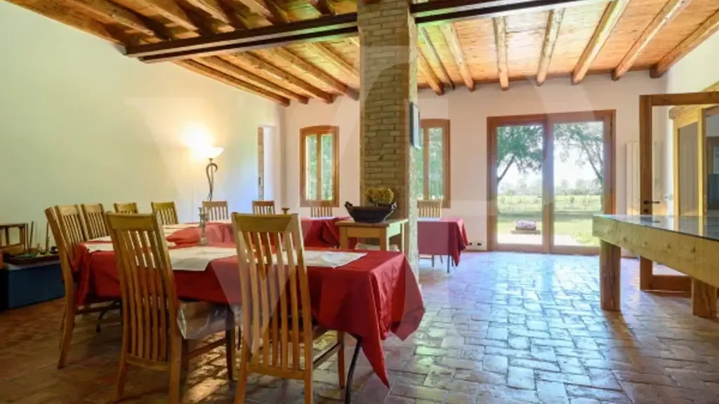 Söögituba - Renovated Farmhouse by Canal in Caorle